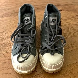Palladium High Top Canvas Gray Unisex Sneakers US M 7 W 8.5